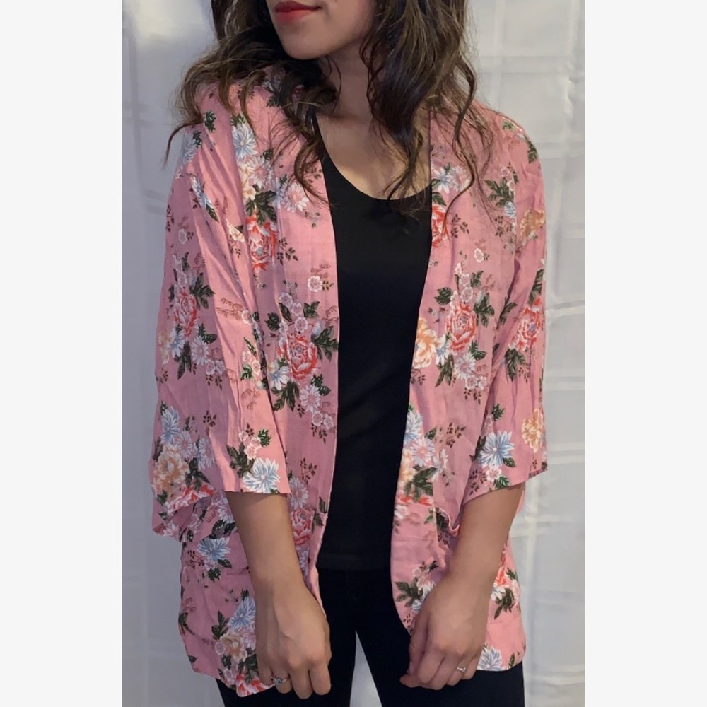 Forever 21 Pink Floral Kimono